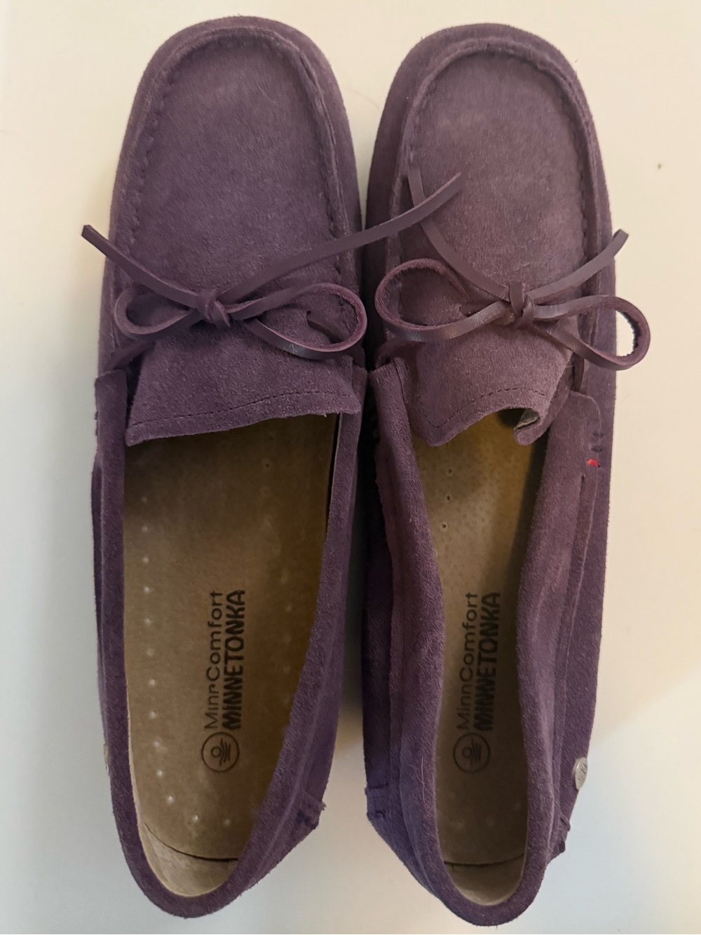 Minnetonka Purple Suede Moccasin Shoes with Bow